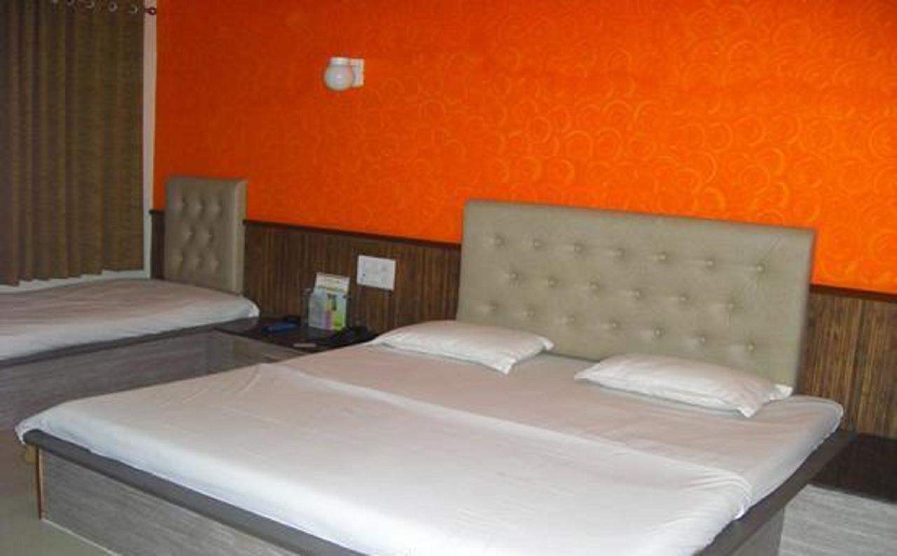 Savshanti Lake Resort Saputara Zewnętrze zdjęcie