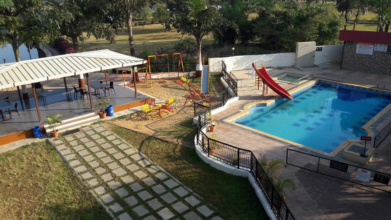 Savshanti Lake Resort Saputara Zewnętrze zdjęcie